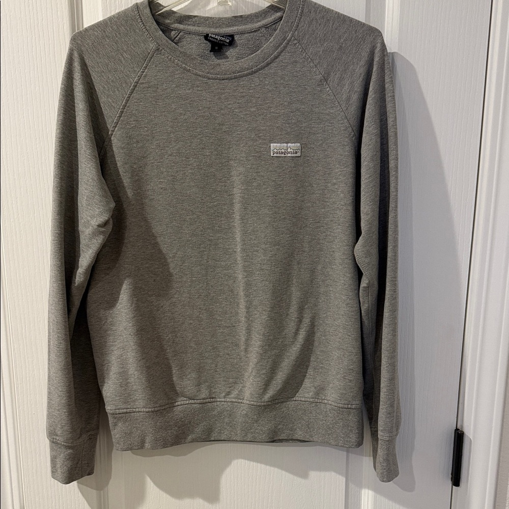 Patagonia Women's Gray Crewneck Sweater